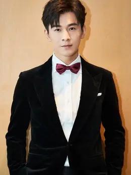 乔振宇 