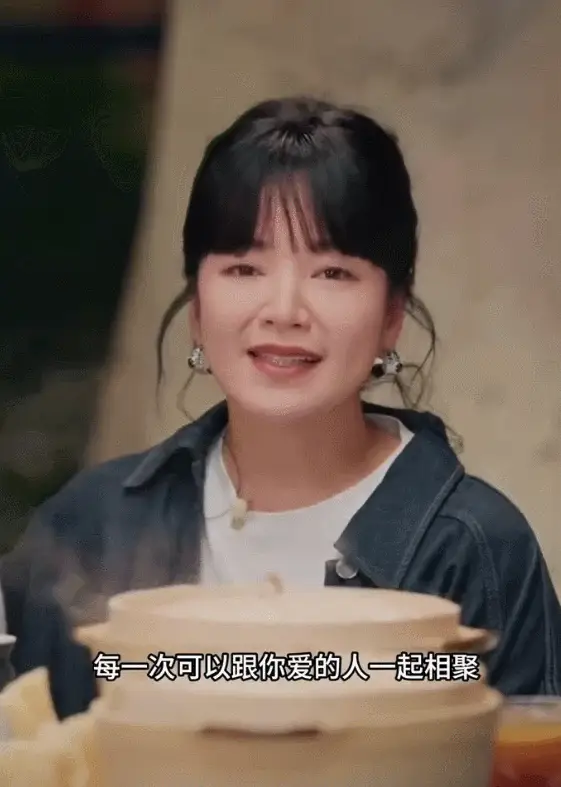 3d8cf5fae0094f8591b68f4c8415eb7f.gif